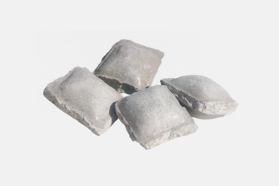 Dry magnesium pellets