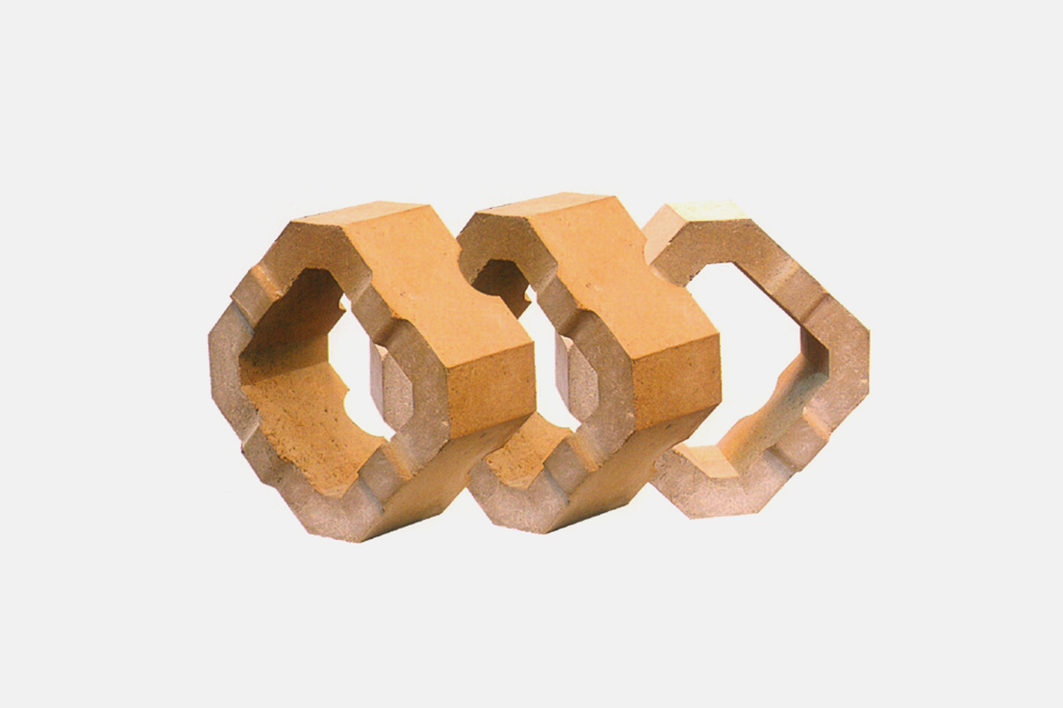 Cylindrical brick for glass kiln regenerator